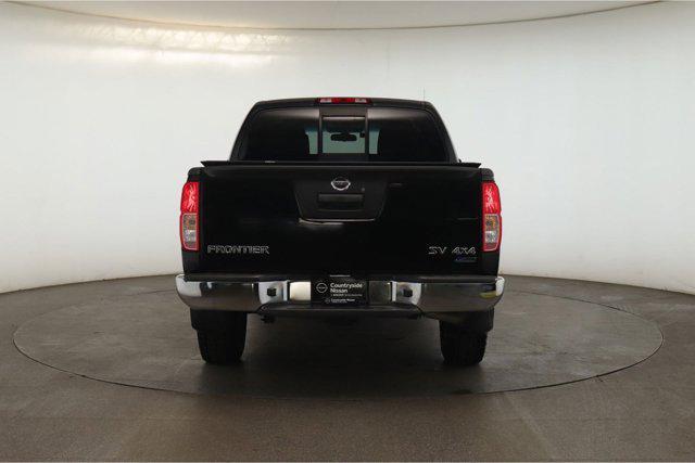 2017 nissan frontier sv