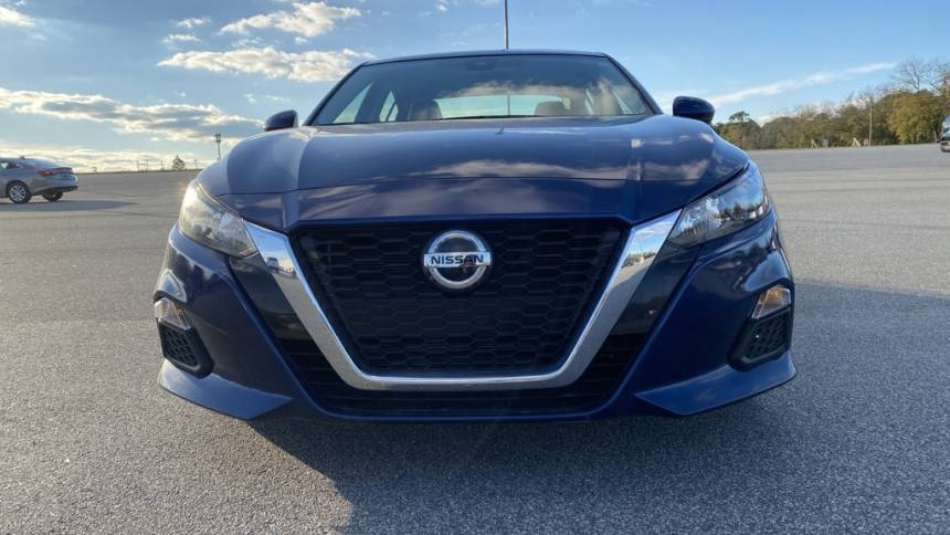 2022 nissan altima s