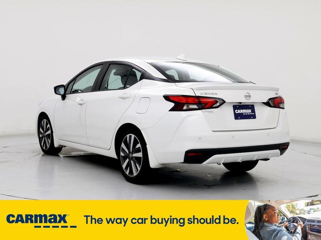 2020 nissan versa sr