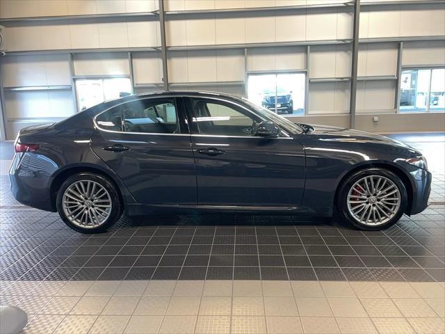 2019 alfa romeo giulia ti lusso
