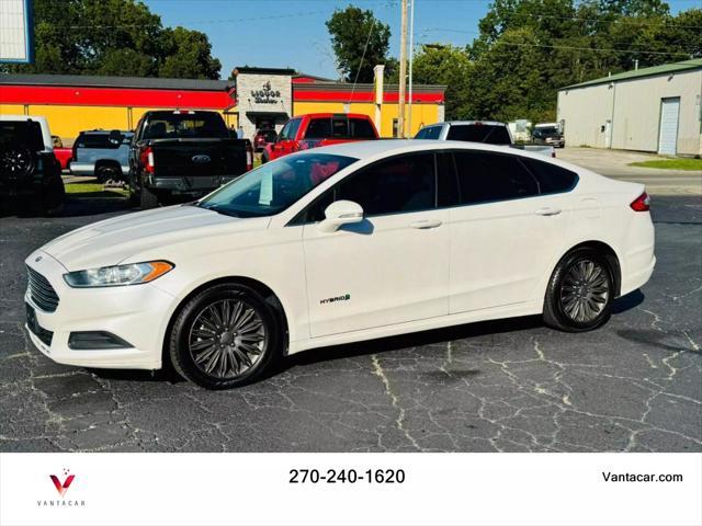 2014 ford fusion hybrid se