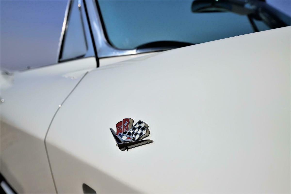 1965 corvette stongray