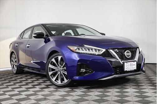 2022 nissan maxima