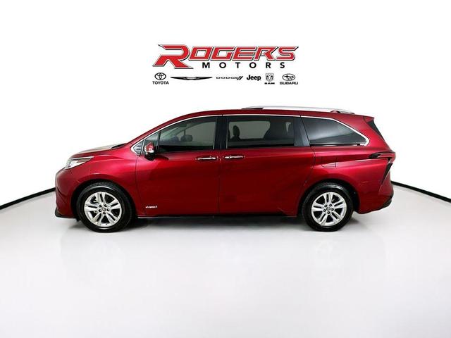 2021 toyota sienna limited