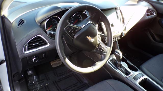 2017 chevrolet cruze lt