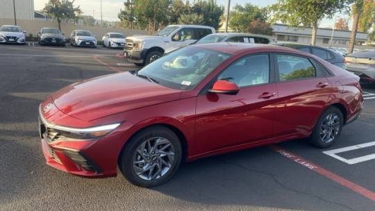 2024 Hyundai Elantra
