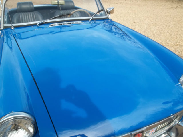 l@@k!! 1967 mg mgb / runs and drives great!! only 49000 actual miles!!