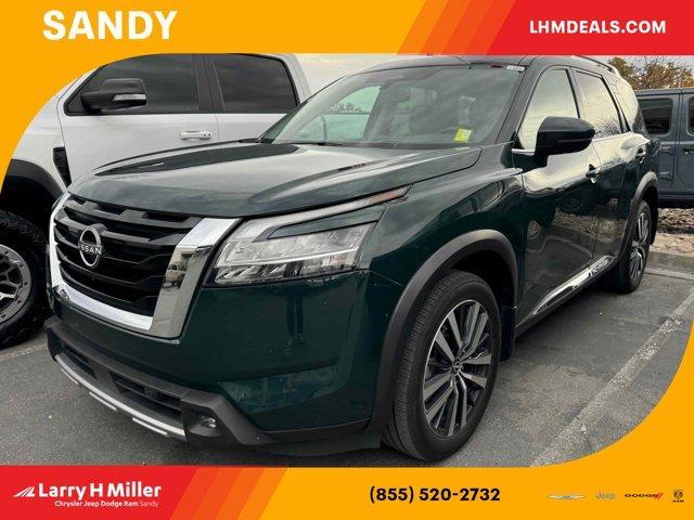 2022 nissan pathfinder platinum