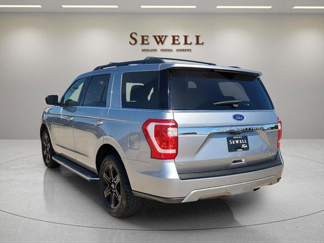 2021 ford expedition xlt