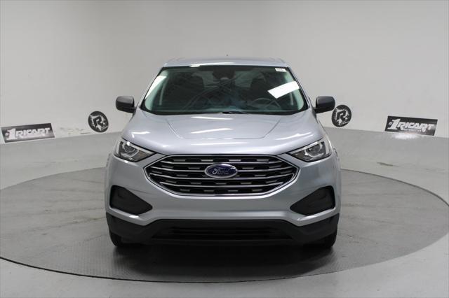 2022 ford edge se