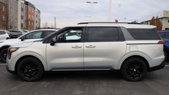 2025 Kia Carnival