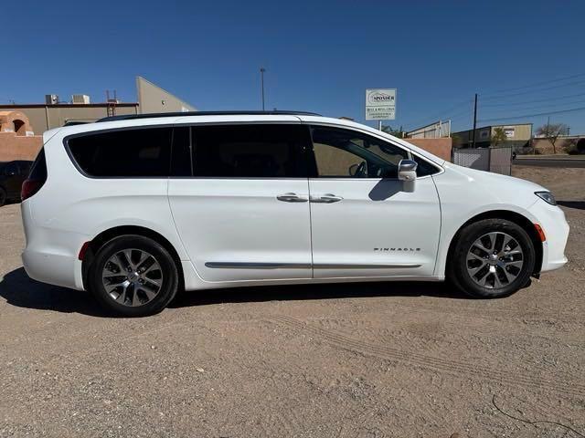 2022 chrysler pacifica hybrid pinnacle