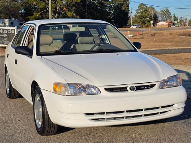 1998 toyota corolla in hope mills, north carolina