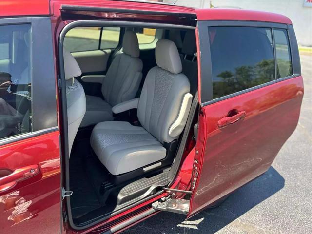 2012 mazda mazda5 sport