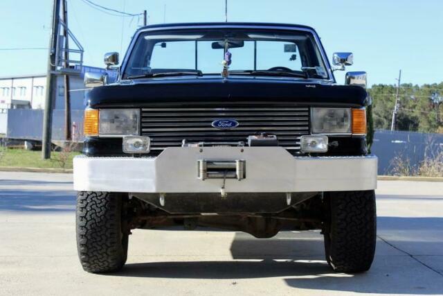 1988 ford f-150 lariat 4x4 *only 65k miles! one owner! great condition! 234567