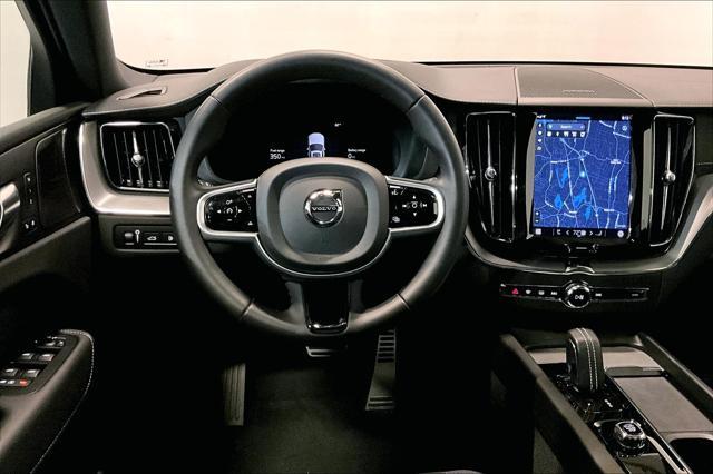 2022 volvo s60 recharge plug-in hybrid t8 r-design
