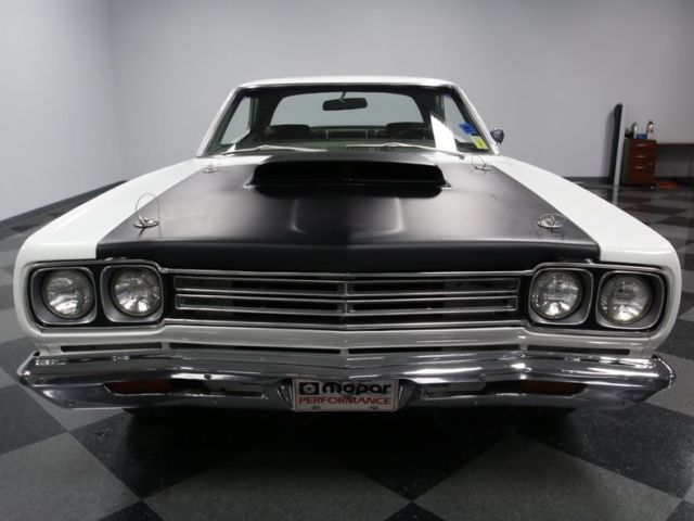 1969 plymouth road runner a12 71647 miles white hardtop 440 six pack v8 4 speed