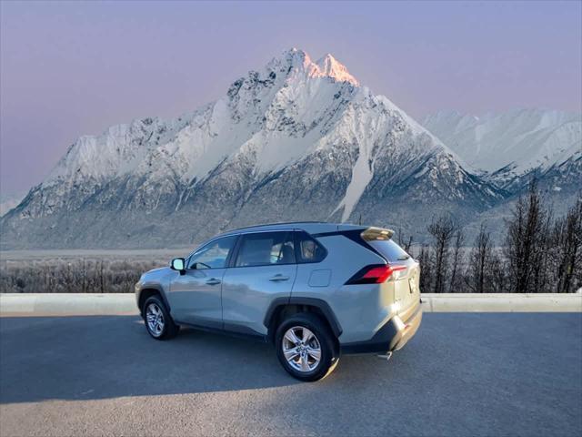 2022 toyota rav4 xle