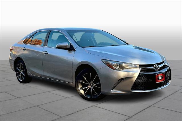 2017 toyota camry xse