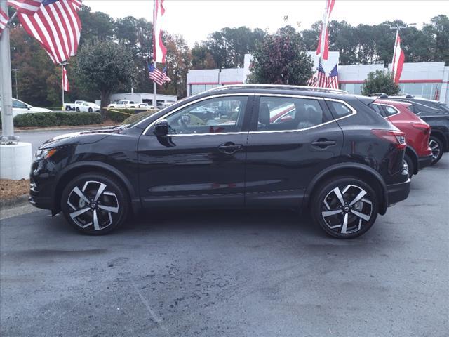2022 nissan rogue sport sl