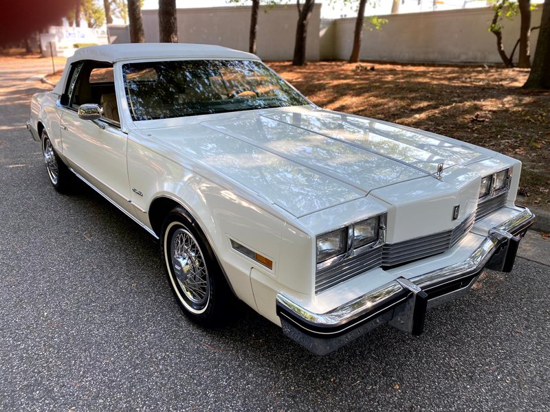 1983 oldsmobile toronado