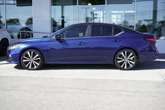 2022 nissan altima sr fwd