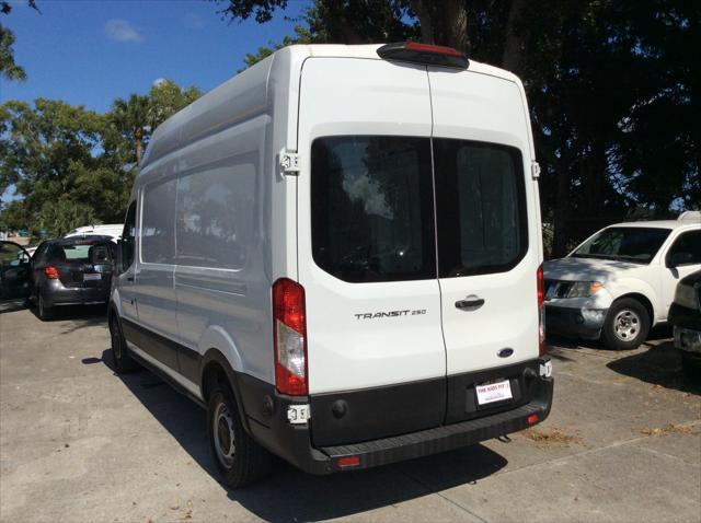 2020 ford transit-250 base