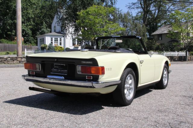 1970 triumph tr-6 36260 miles jasmine yellow convertible 2.5 liter 5-speed manu