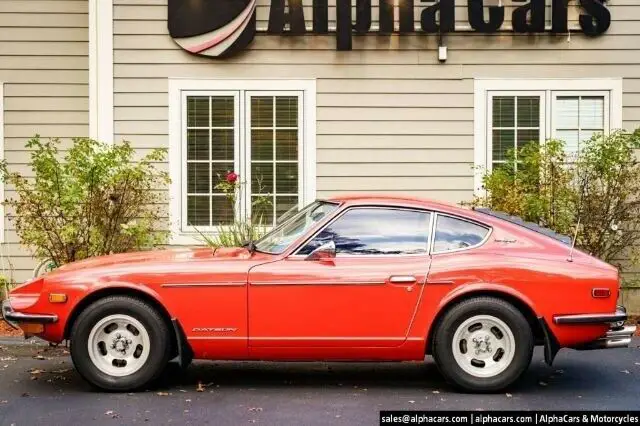 1971 datsun 240z coupe in monte carlo red