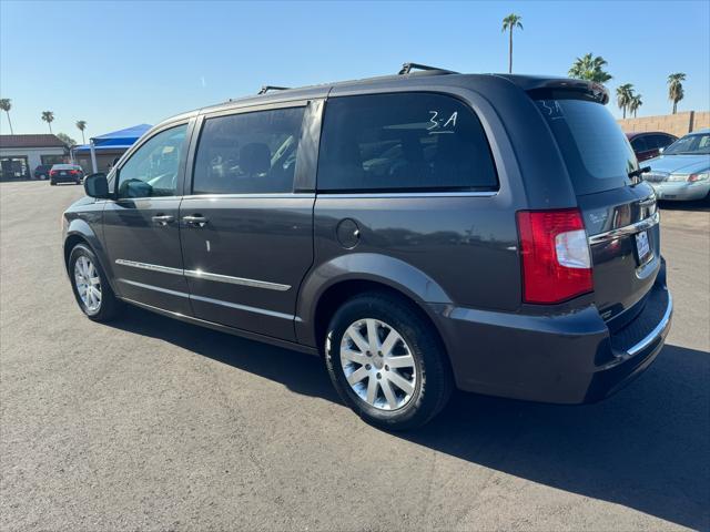 2015 chrysler town & country touring