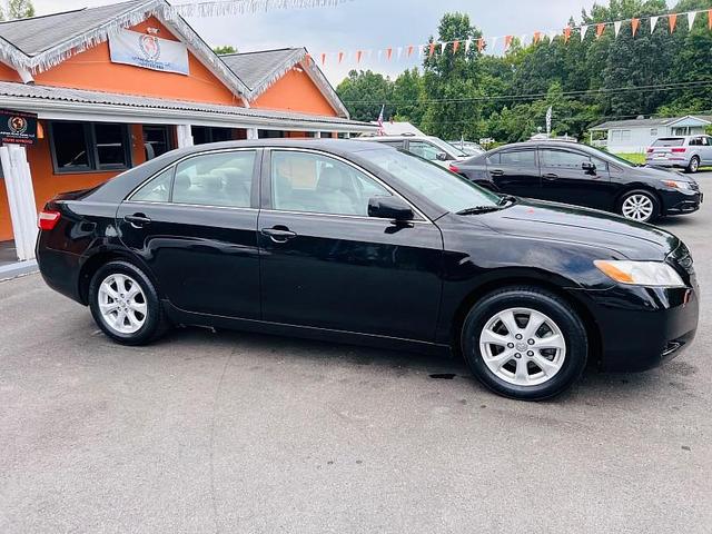 2009 toyota camry le