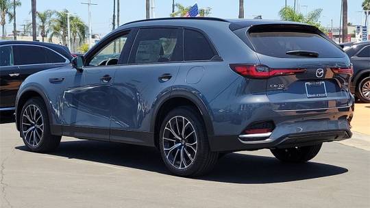 2025 Mazda CX-70