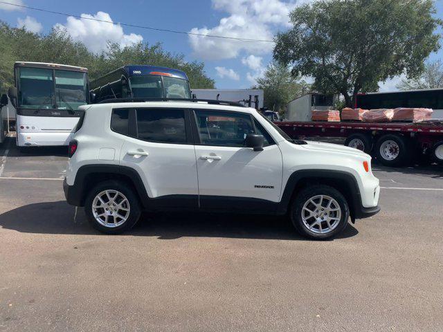 2022 jeep renegade latitude