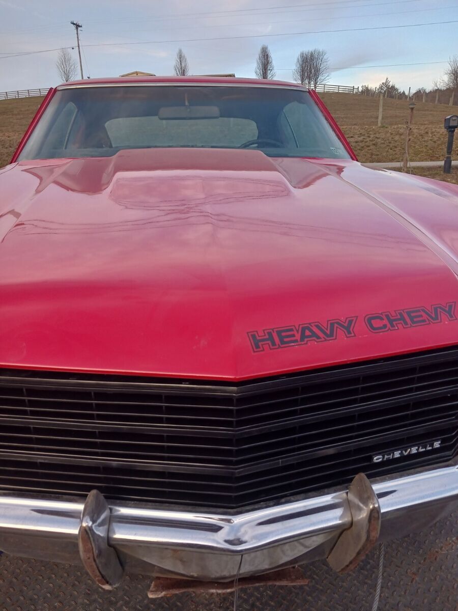 71 chevelle ss this is a very nice car and has a very good start