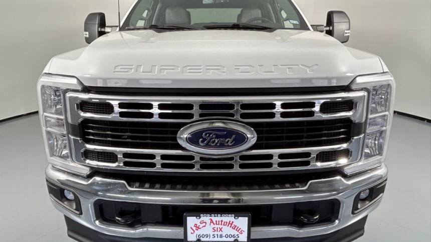2023 ford f-250 super duty xl