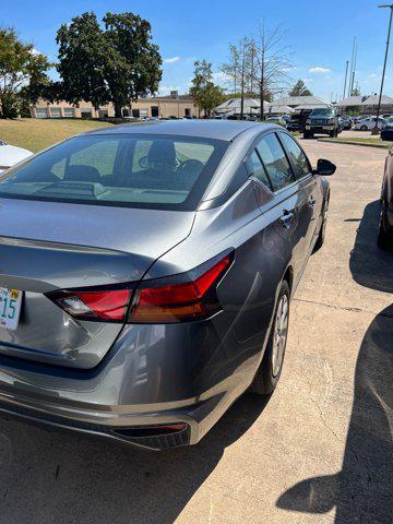 2022 nissan altima s fwd