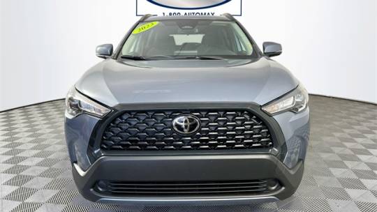 2023 toyota corolla cross le