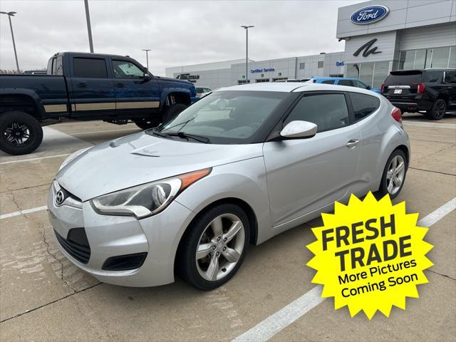 2015 hyundai veloster base