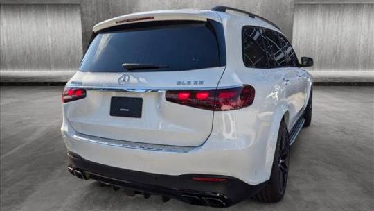 2025 Mercedes-Benz GLS