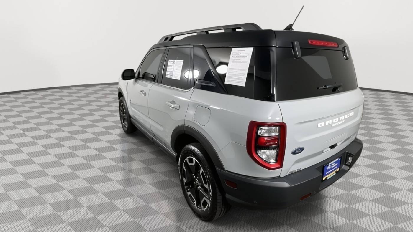 2022 ford bronco sport outer banks