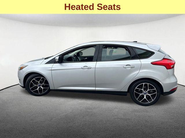 2017 ford focus sel
