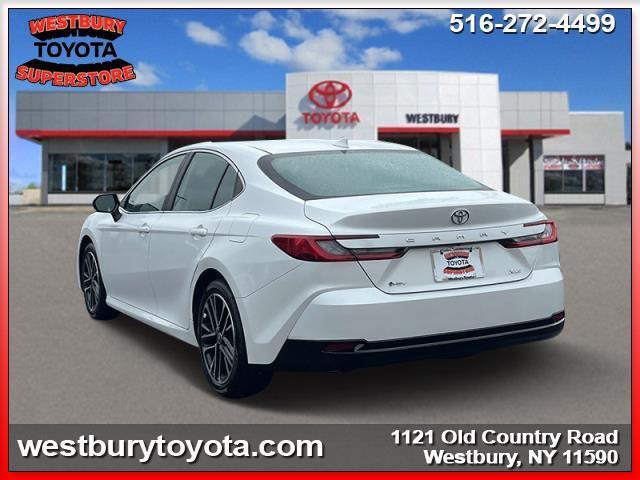 2025 toyota camry xle