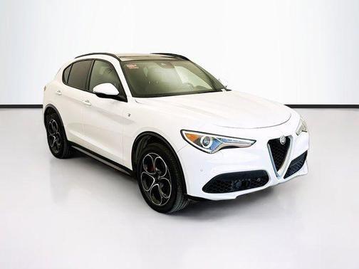 2022 alfa romeo stelvio