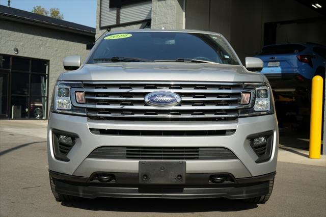 2019 ford expedition max xlt