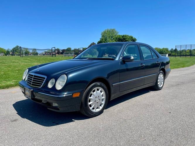 2001 mercedes-benz e-class in hilton, new york