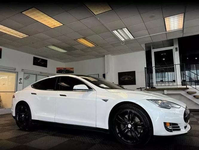 2014 tesla model s p85 sedan 4d in gilroy, california