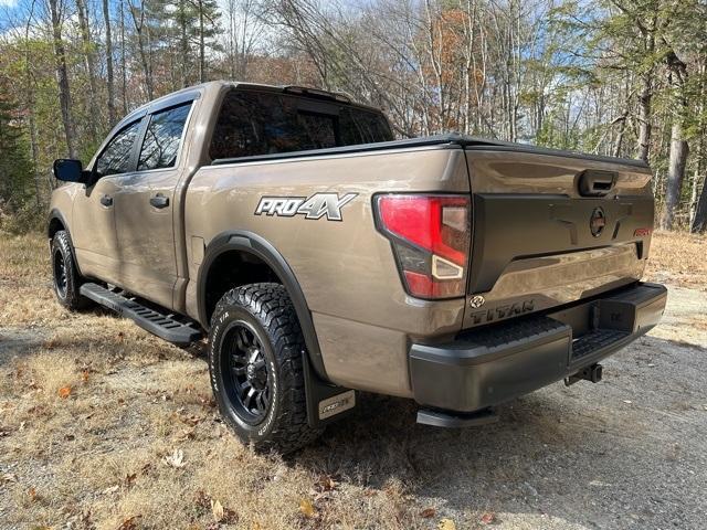 2021 nissan titan pro-4x