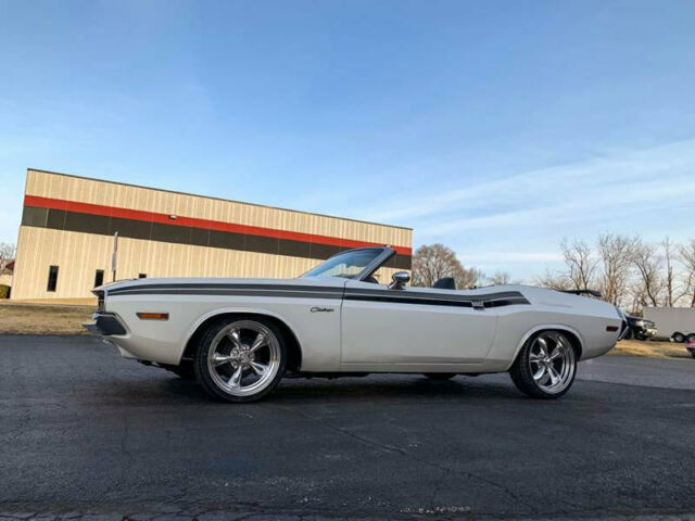 1971 dodge challenger convertible v8 mopar white black automatic