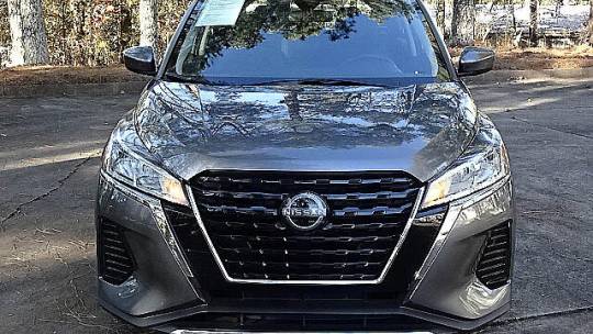2023 nissan kicks sv