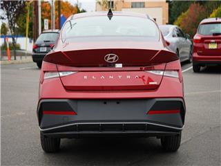 2025 Hyundai Elantra blue
